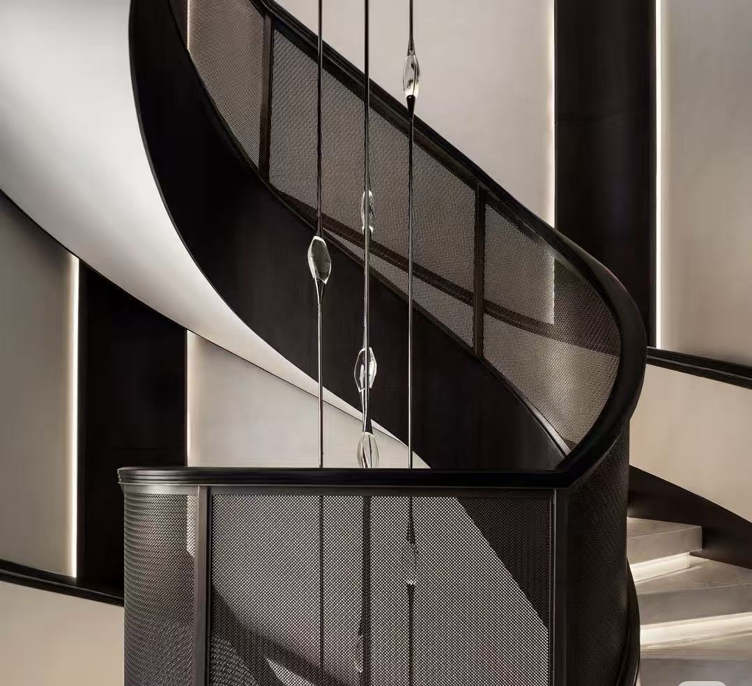 What Makes a Lighting Fixture Worth Customizing?