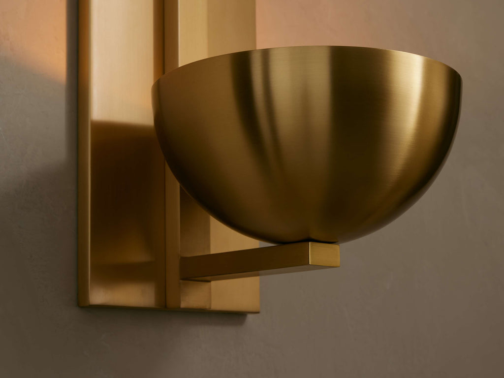 Belmira Sconce