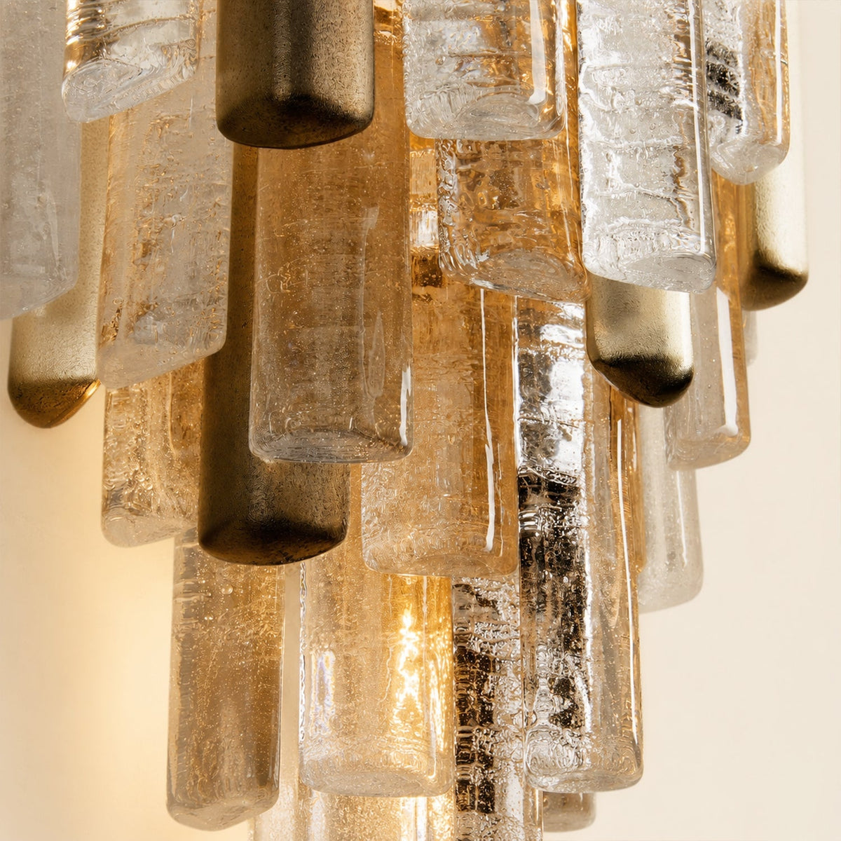 Neve Sconce