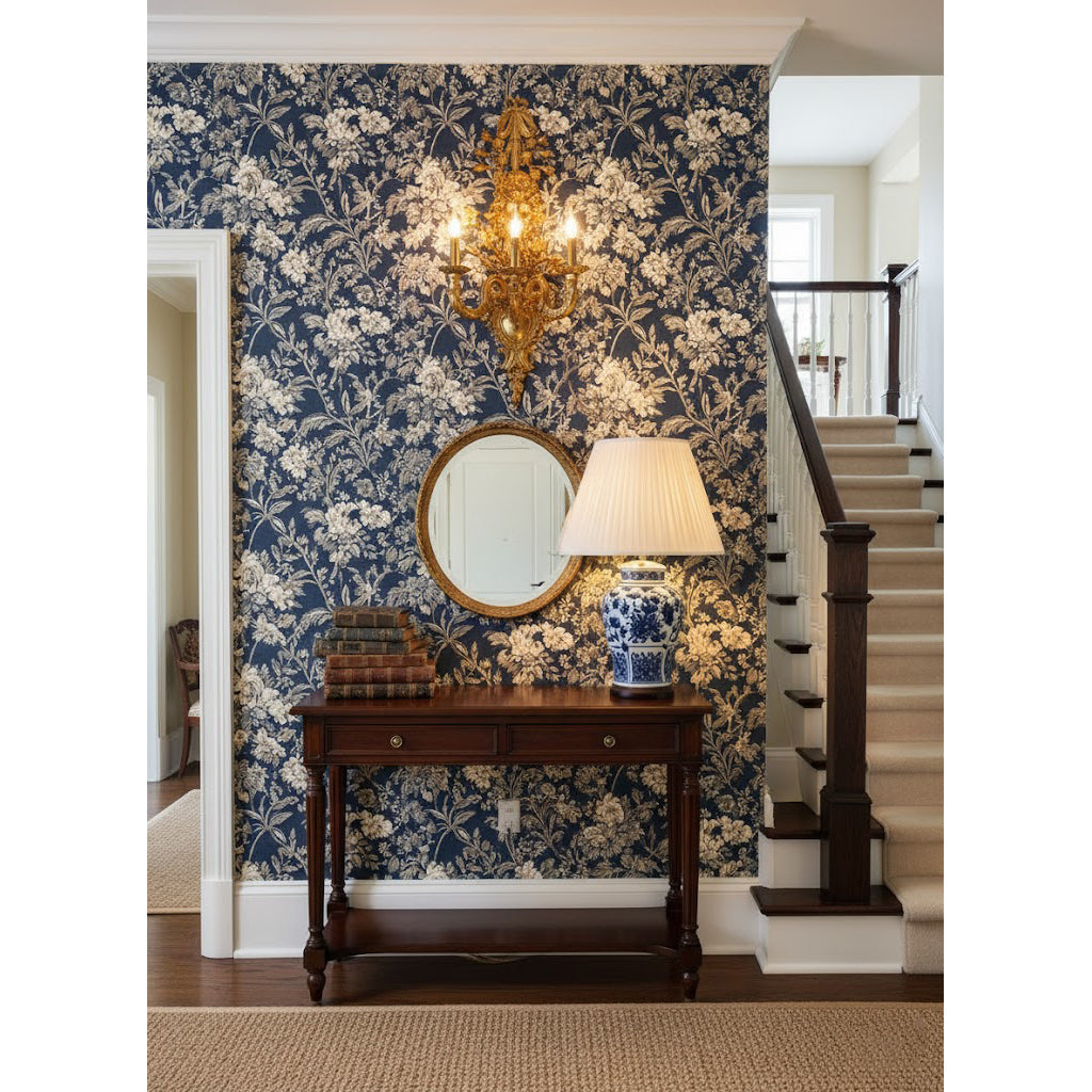 Cylora Blanc Brass Wall Lamp