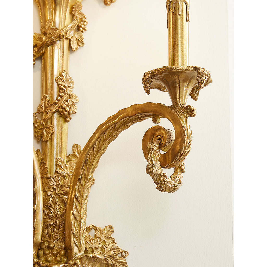 Cylora Arc Brass Wall Lamp