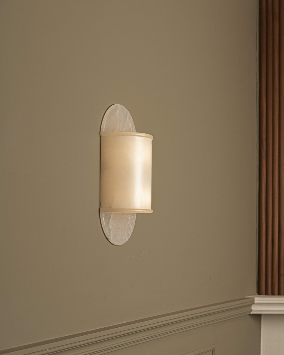Pilolo Alabaster Wall Light