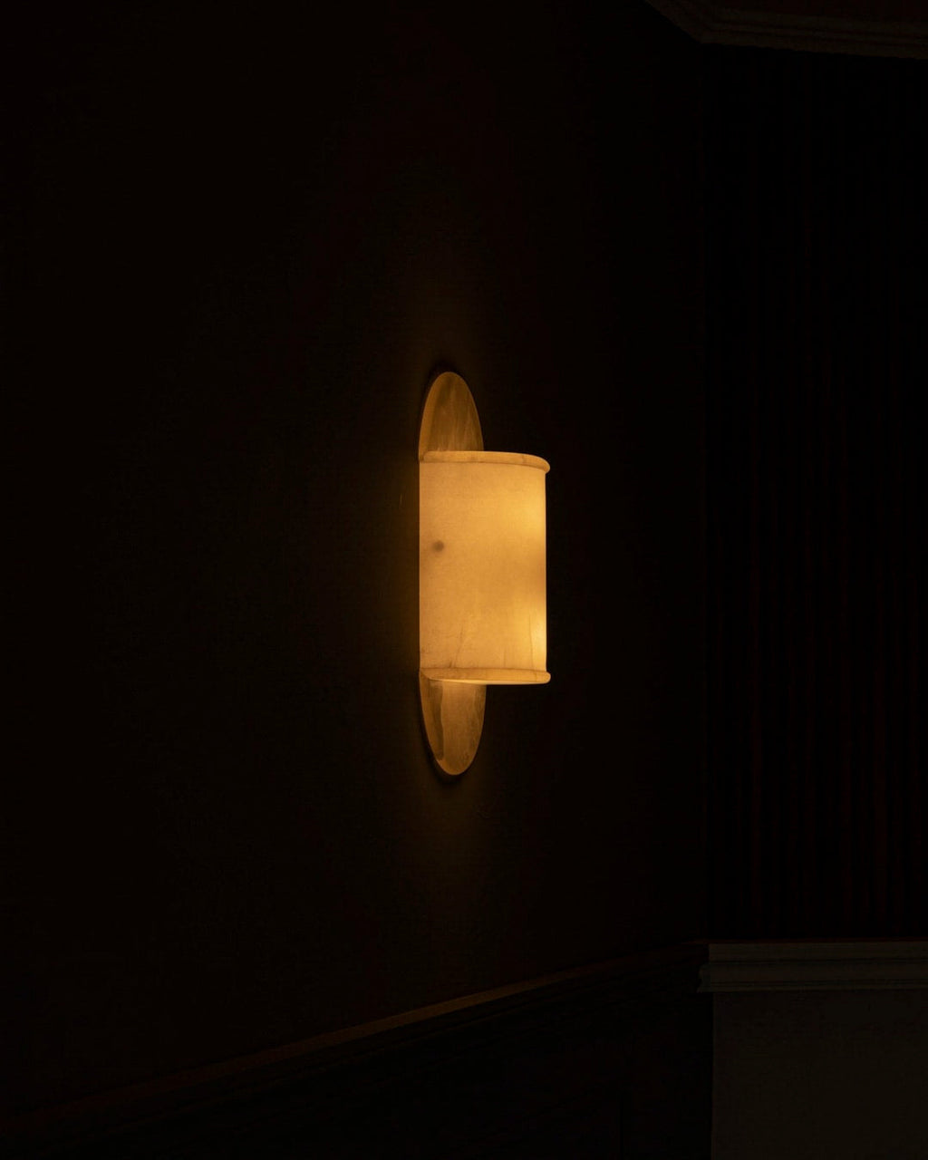 Pilolo Alabaster Wall Light